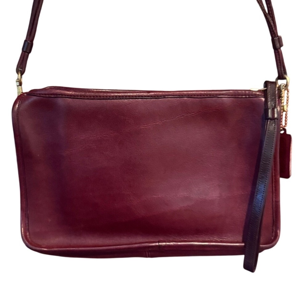 Coach Basic Bag Burgundy Leather Bag New York USA 1983-1987 Vintage Minimalist